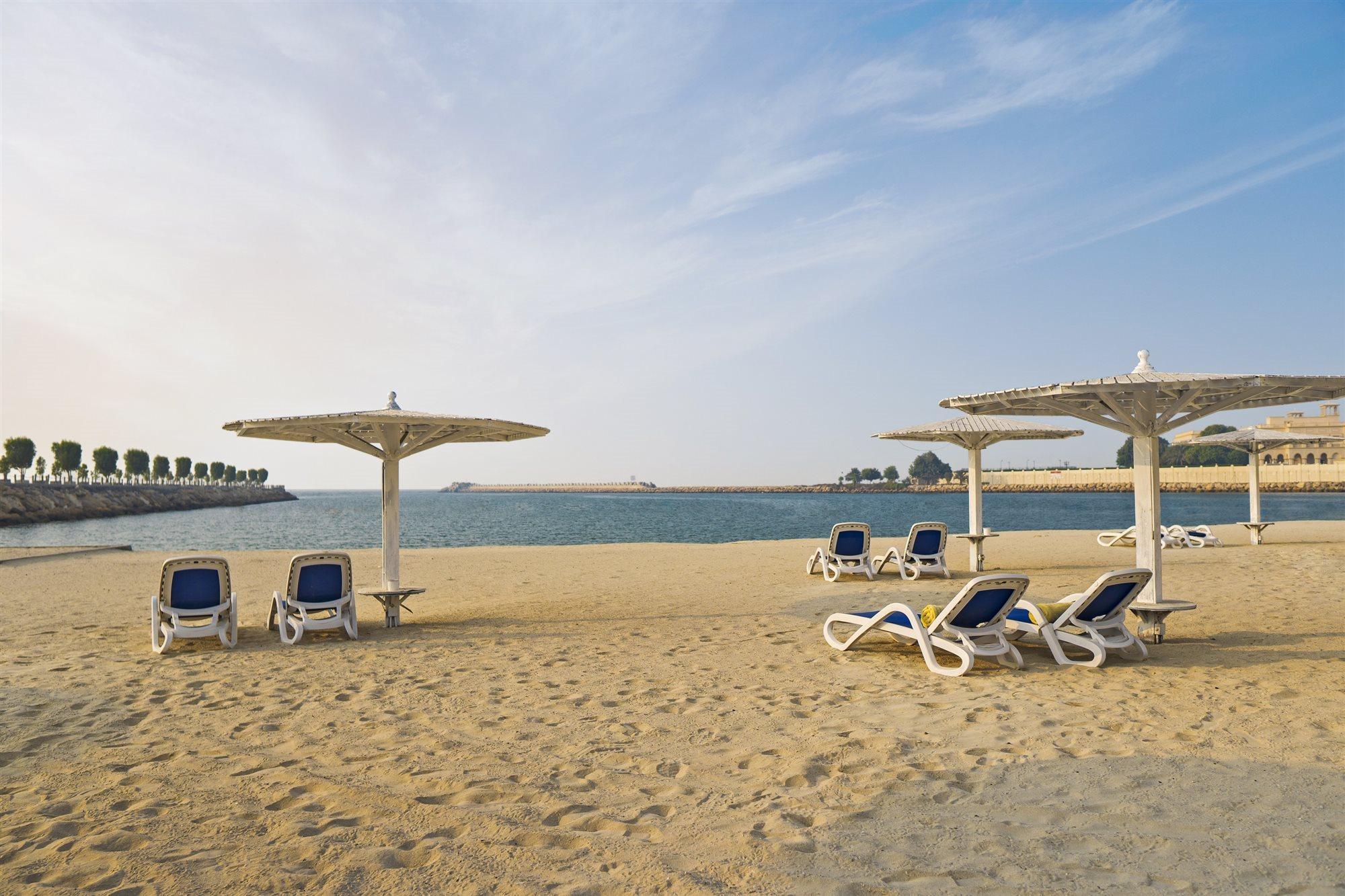 The Chedi Al Bait, Sharjah Hotell Exteriör bild Beach at Al-Bateen