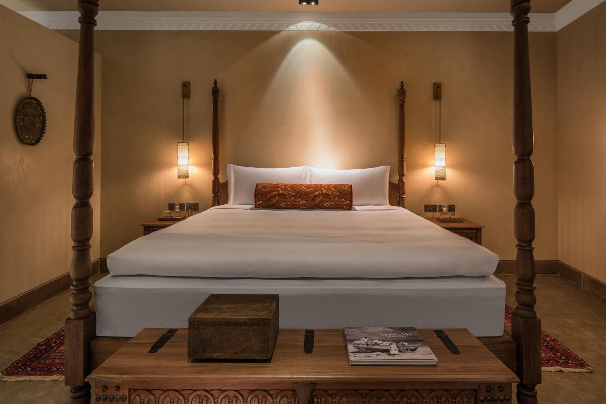The Chedi Al Bait, Sharjah Hotell Exteriör bild A bedroom at the Taj Mahal Palace